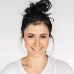 Ava Patel - satisfied Penguin Rush player testimonial photo